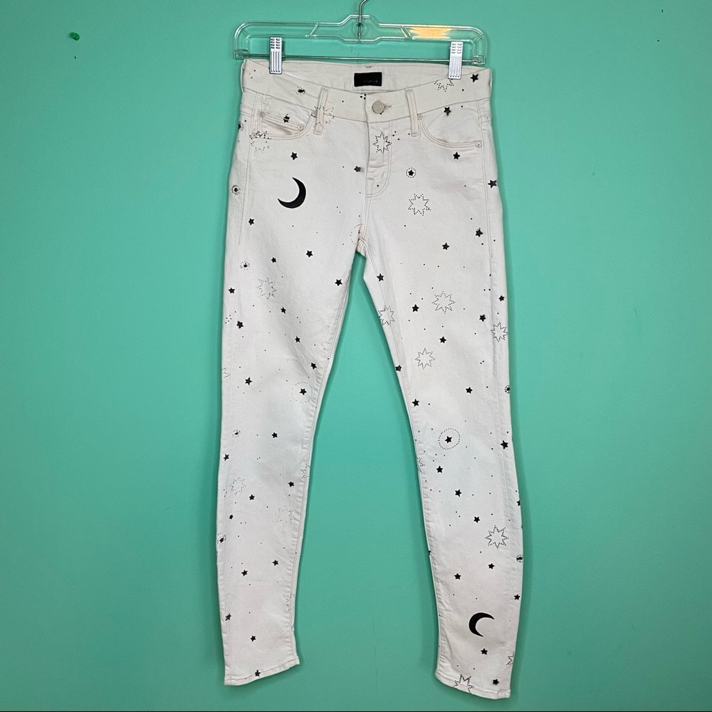 Women’s Size 25 Mother jeans pre owned white color